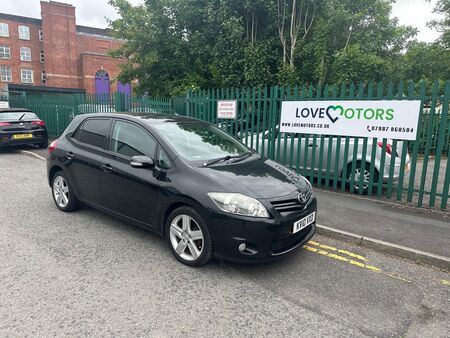 TOYOTA AURIS 1.6 V-Matic SR Euro 5 5dr