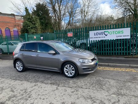 VOLKSWAGEN GOLF 1.6 TDI BlueMotion Tech SE DSG Euro 5 (s/s) 5dr