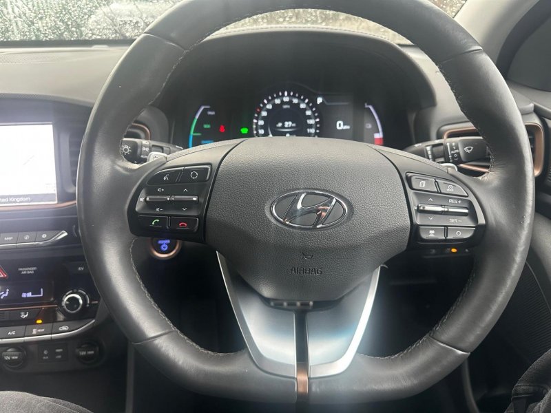 HYUNDAI IONIQ