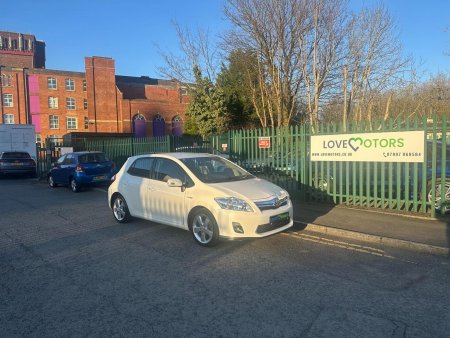 TOYOTA AURIS 1.8 VVT-h T Spirit CVT Euro 5 (s/s) 5dr