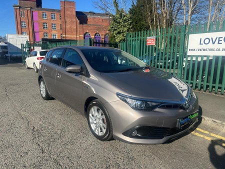 TOYOTA AURIS 1.8 VVT-h Business Edition CVT Euro 6 (s/s) 5dr