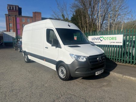 MERCEDES-BENZ SPRINTER 2.0 315 CDI Premium FWD L2 H2 Euro 6 (s/s) 5dr